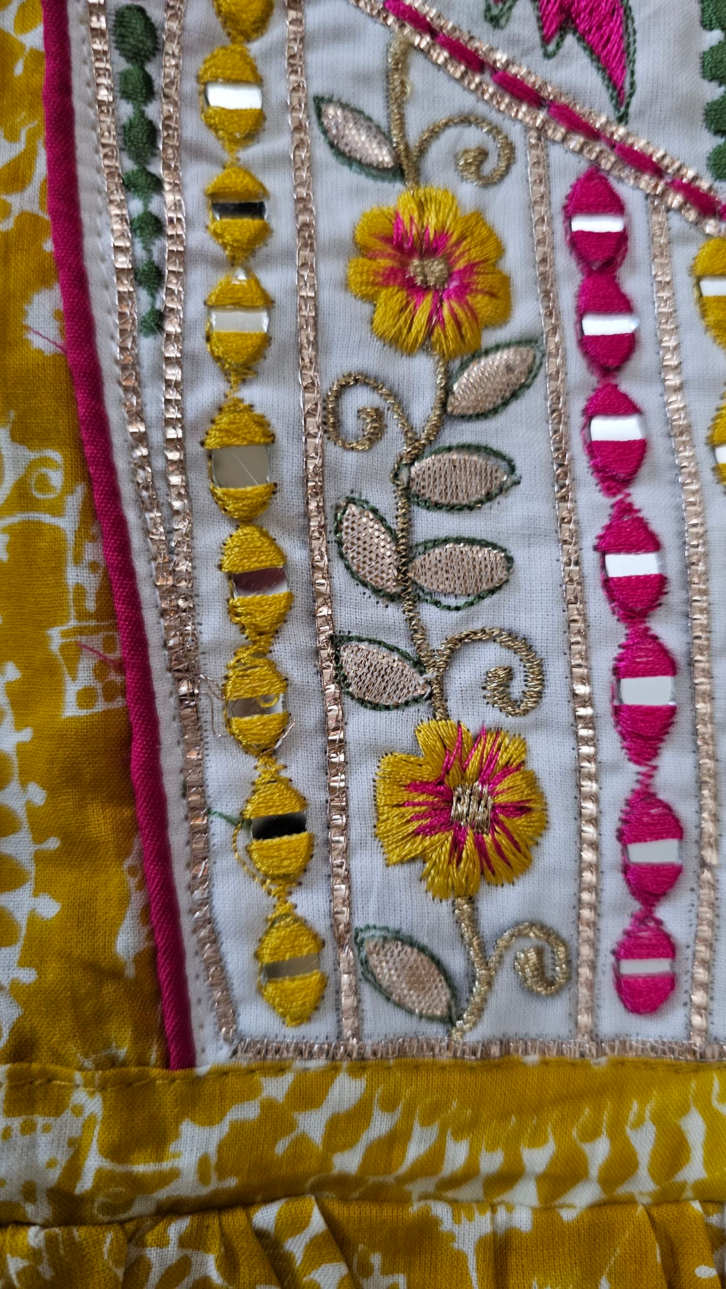 Yellow Kurta with traditional warli print w/ Palazzo pants