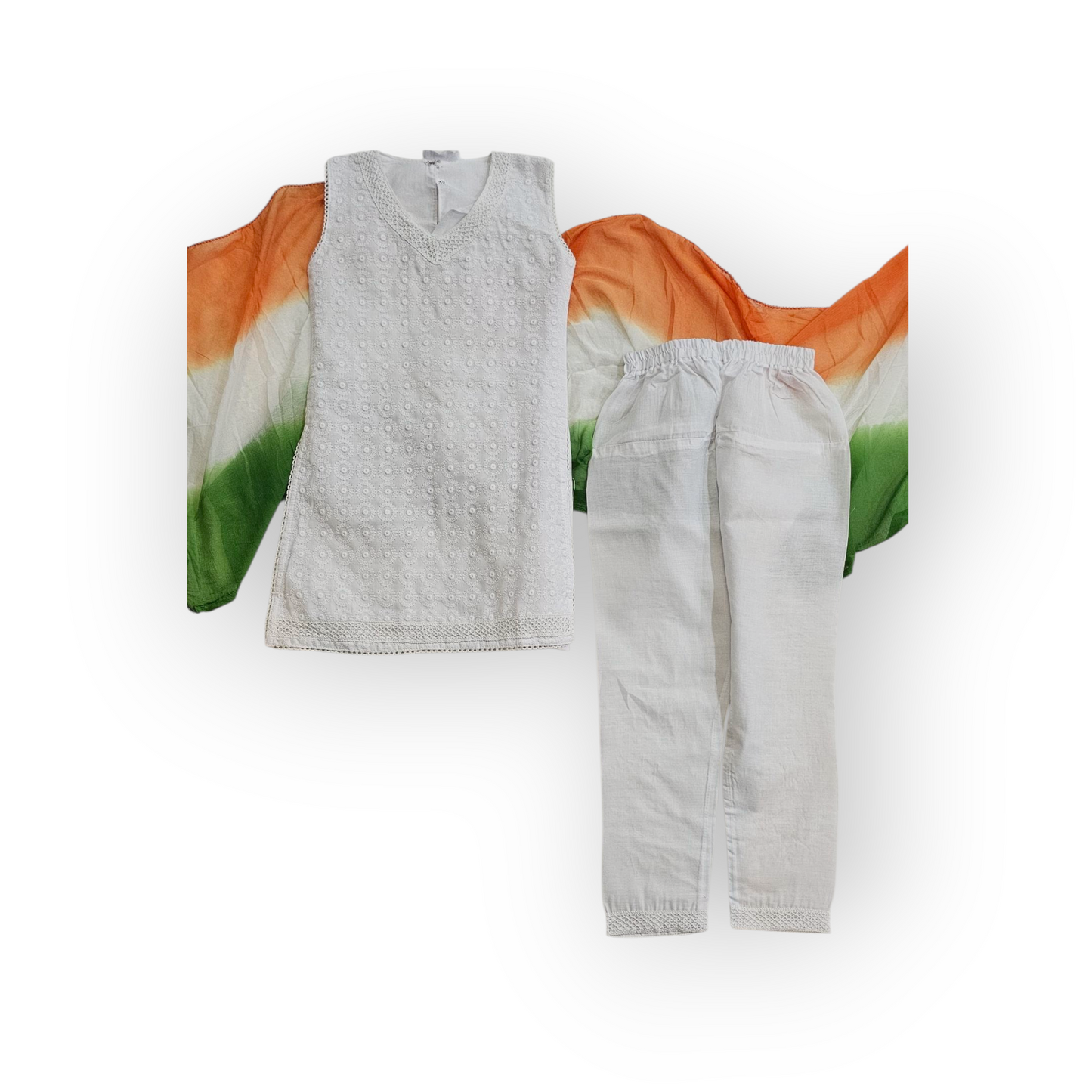 White kurta pajama with option of  white dupatta or tri-colored dupatta